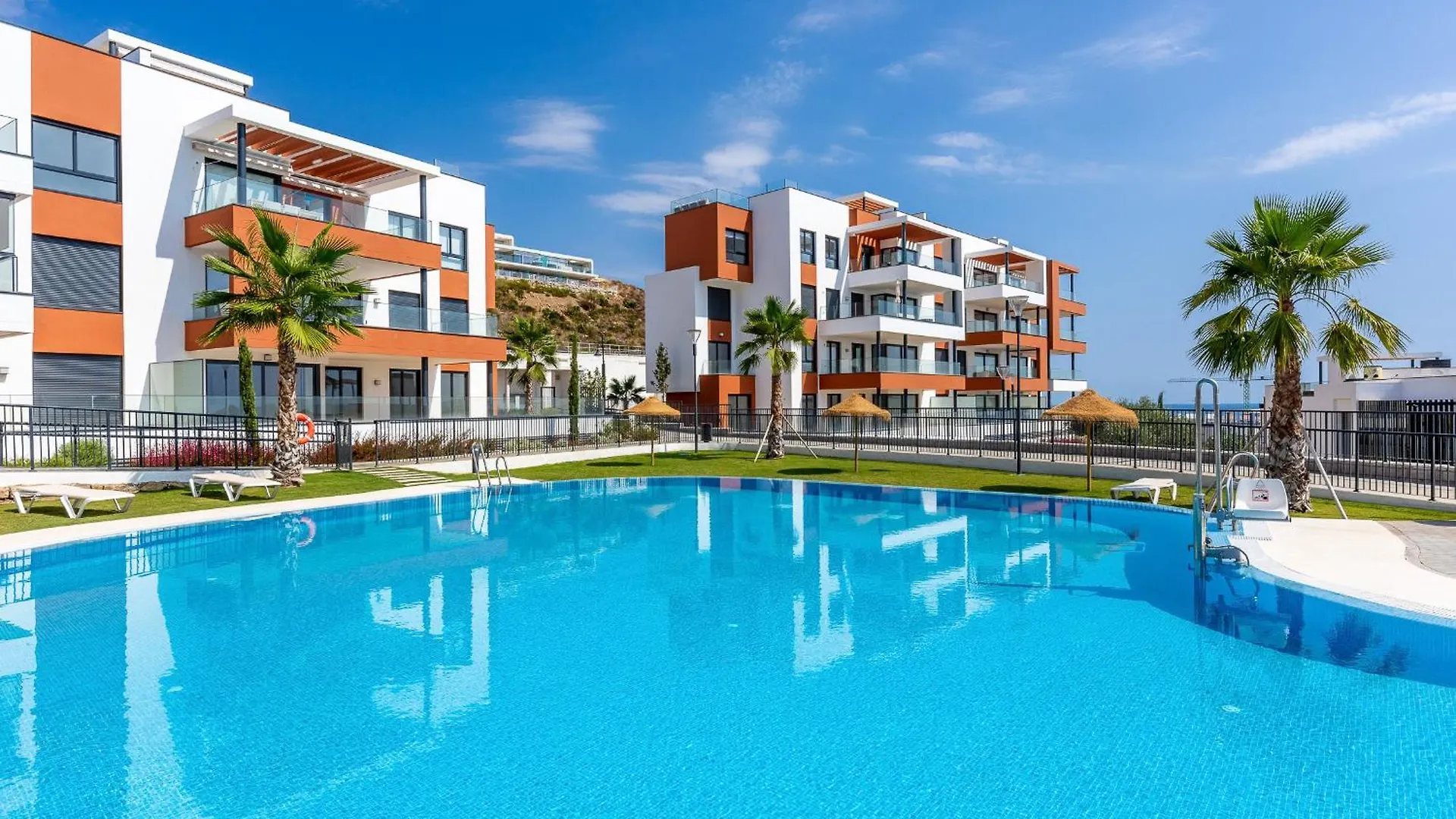 Penthouse Middle Views Apartment Fuengirola Spain
